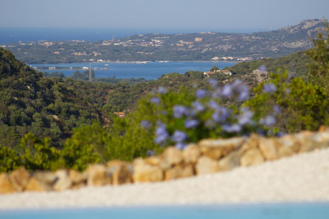Casagliana Suite Resort Olbia Bagian luar foto