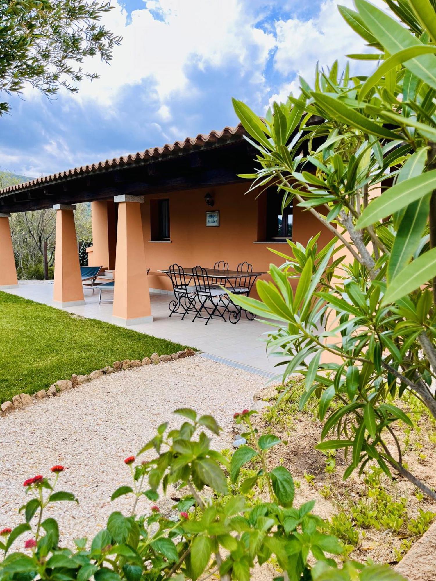 Casagliana Suite Resort Olbia Ruang foto