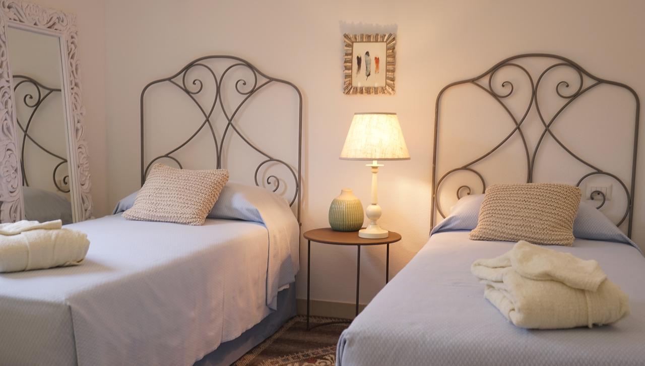 Casagliana Suite Resort Olbia Bagian luar foto
